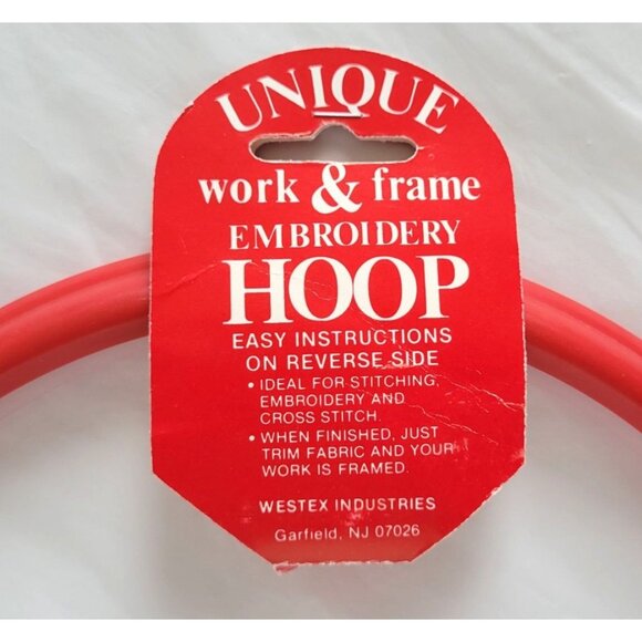 Lot of 2 Westex 8" Round Red Embroidery Plastic Hoops For Stitching Cross Stitch - Picture 2 of 4